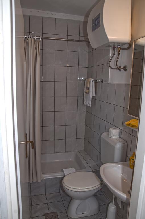 Marina Rooms Komiza Room photo